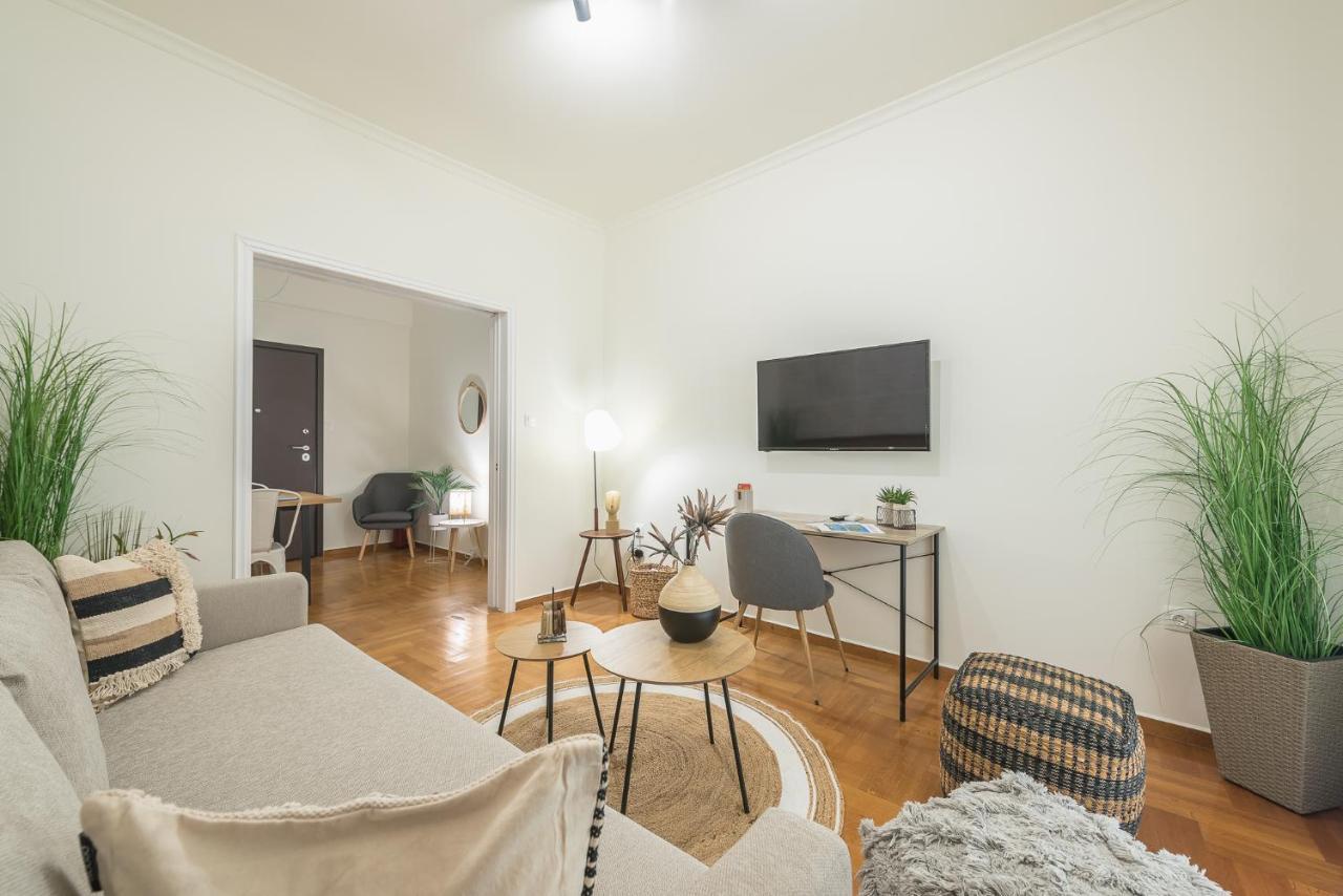 City Suite By Cloudkeys Athens Ngoại thất bức ảnh